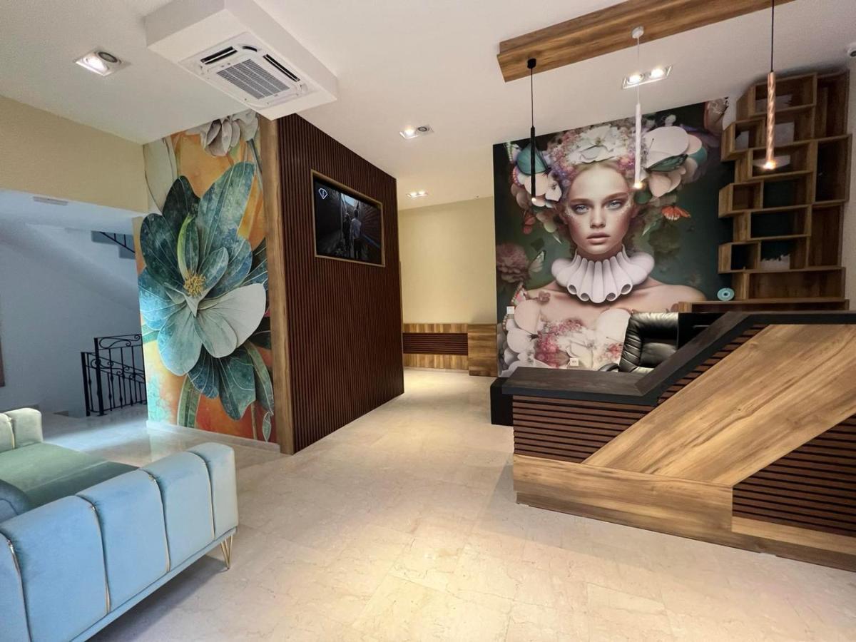 Floral Boutique Hotel Pleven Eksteriør bilde