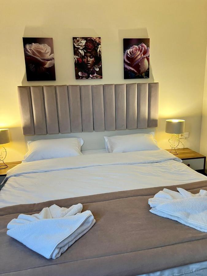 Floral Boutique Hotel Pleven Eksteriør bilde