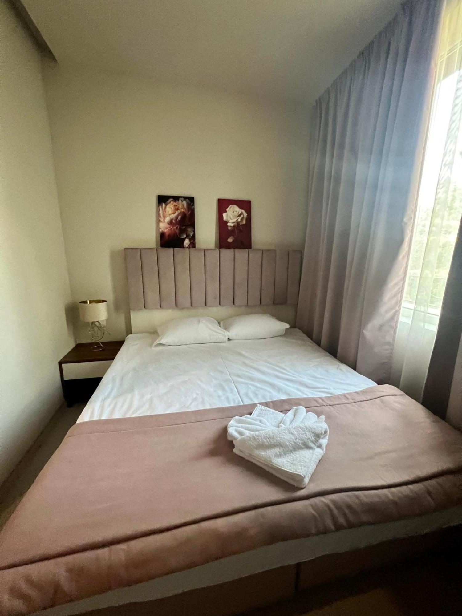 Floral Boutique Hotel Pleven Eksteriør bilde